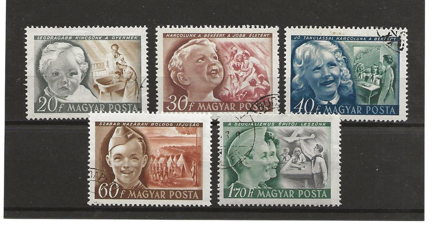 HUNGARY 1950 CHILDREN'S DAY SG 1114-1118 VFU (4) CAT £5.25